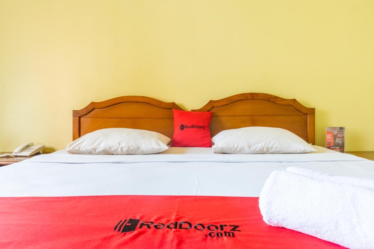 Reddoorz Plus Near Brawijaya Museum Malang Ngoại thất bức ảnh